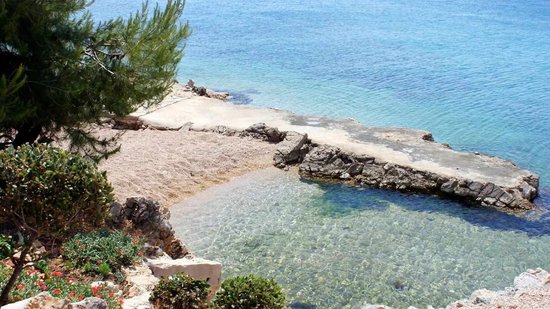 Apartments With Parking Spaces Mandre, Pag - 24574 Pag Town